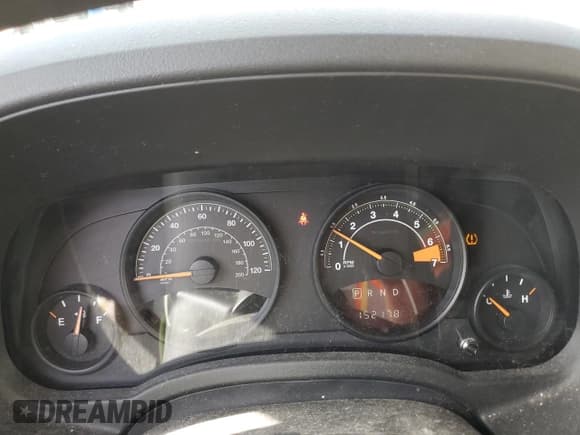 ✅ 2017 Jeep Patriot Sport • VIN: 1C4NJPBA9HD150632 • Лот: 92574295. Опубликован ранее на Copart с пробегом 152 178 миль. Бесплатный доступ к архиву аукционных продаж из США и подробный отчёт об истории автомобиля на DreamBid. Изображение 9.