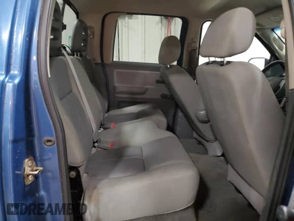 2006 Dodge Dakota ST z VIN 1D7HE28K06S598762, wystawiony jako Copart lot #55126075 z przebiegiem 175 492 mil mil oraz Szkoda całkowita • Salvage title. Historia ofert i sprzedaży dostępna na DreamBid. Obrazek 10.