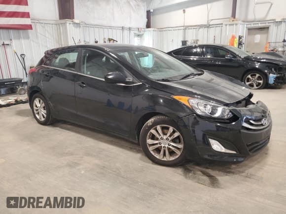 ✅ 2014 Hyundai Elantra • VIN: KMHD35LH7EU171119 • Lot: 89818925. Listed on Copart with 111,607 mi. Free auction sales archive from the USA and detailed vehicle history report at DreamBid. Image 4.