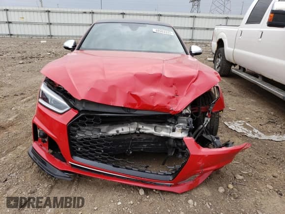 ✅ 2018 Audi S5 Sportback Prestige • VIN: WAUC4CF53JA068551 • Lot: 48503333. Wystawiony na Copart z przebiegiem Nie podano. Bezpłatny archiwum sprzedaży aukcyjnych z USA i szczegółowy raport historii pojazdu na DreamBid. Zdjęcie 5.