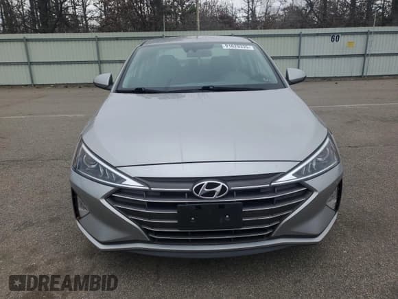 ✅ 2020 Hyundai Elantra SE • VIN: 5NPD74LF1LH562033 • Lot: 91629335. Listed on Copart with 39,484 mi. Free auction sales archive from the USA and detailed vehicle history report at DreamBid. Image 5.