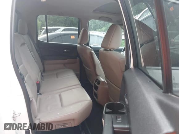 ✅ 2019 Honda Ridgeline RTL-E • VIN: 5FPYK3F75KB013373 • Lot: 42481300. Wystawiony na IAAI z przebiegiem 84 832 mil. Bezpłatny archiwum sprzedaży aukcyjnych z USA i szczegółowy raport historii pojazdu na DreamBid. Zdjęcie 8.