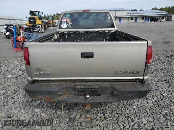 2003 Chevrolet S-10 LS with VIN 1GCCT19X538164165, listed as a Copart auction lot 74607894 with Not provided miles and Clean title. Bid and sale history available at DreamBid. Image 6.