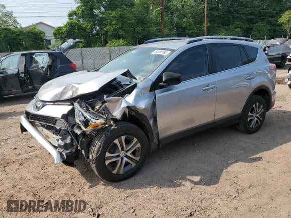 ✅ 2017 Toyota RAV4 LE • VIN: 2T3BFREVXHW599125 • Lot: 60498995. Listed on Copart with 119,575 mi. Free auction sales archive from the USA and detailed vehicle history report at DreamBid. Image 1.