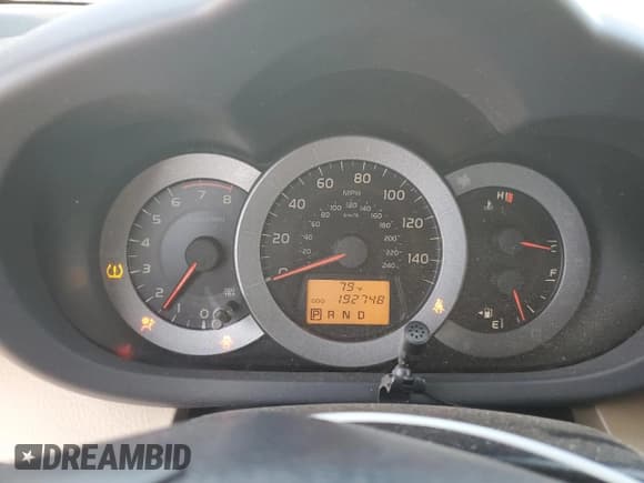 ✅ 2009 Toyota RAV4 Limited • VIN: JTMZK31V995025511 • Lot: 67913165. Wystawiony na Copart z przebiegiem 192 748 mil. Bezpłatny archiwum sprzedaży aukcyjnych z USA i szczegółowy raport historii pojazdu na DreamBid. Zdjęcie 9.