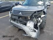 ✅ 2023 Mitsubishi Outlander SE • VIN: JA4J3UA88PZ012775 • Lot: 43640630. Listed on IAAI with 27,558 mi. Free auction sales archive from the USA and detailed vehicle history report at DreamBid. Image 6.