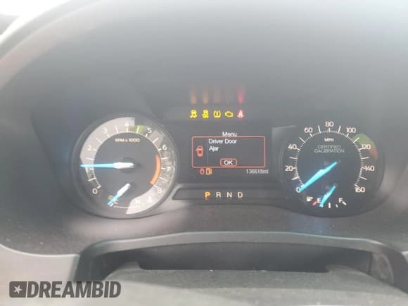 ✅ 2017 Ford Police Interceptor Utility • VIN: 1FM5K8AR6HGC63457 • Лот: 55322445. Опубликован ранее на Copart с пробегом 136 618 миль. Бесплатный доступ к архиву аукционных продаж из США и подробный отчёт об истории автомобиля на DreamBid. Изображение 9.