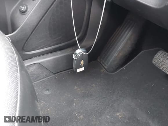 ✅ 2020 Chevrolet Equinox LT • VIN: 3GNAXKEV2LL153669 • Лот: 43323619. Опубликован ранее на IAAI с пробегом 70 165 миль. Бесплатный доступ к архиву аукционных продаж из США и подробный отчёт об истории автомобиля на DreamBid. Изображение 11.