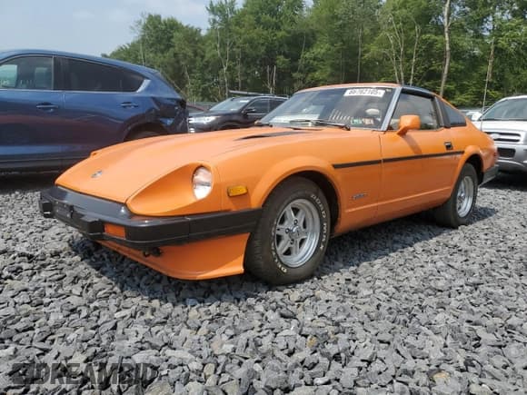✅ 1983 Datsun 280ZX • VIN: JN1HZ04S8DX562846 • Lot: 66762105. Listed on Copart with 160,194 mi. Free auction sales archive from the USA and detailed vehicle history report at DreamBid. Image 1.