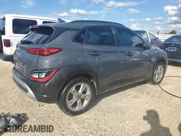 ✅ 2023 Hyundai Kona SEL • VIN: KM8K62ABXPU990351 • Лот: 73984334. Опубликован ранее на Copart с пробегом 14 506 миль. Бесплатный доступ к архиву аукционных продаж из США и подробный отчёт об истории автомобиля на DreamBid. Изображение 3.