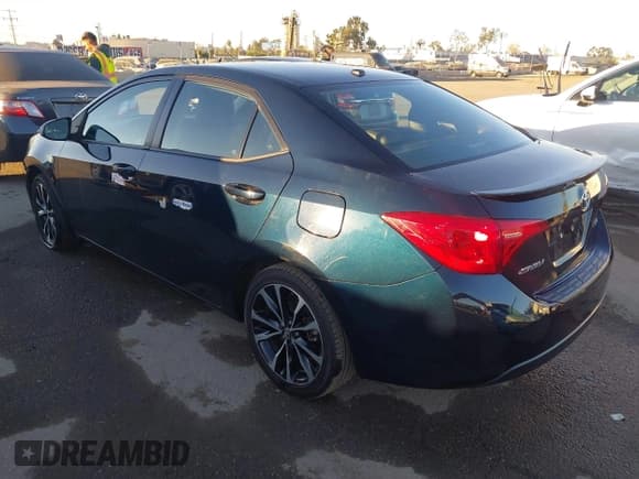 ✅ 2019 Toyota Corolla LE • VIN: 5YFBURHE5KP904744 • Лот: 43664157. Опубликован ранее на IAAI с пробегом 237 139 миль. Бесплатный доступ к архиву аукционных продаж из США и подробный отчёт об истории автомобиля на DreamBid. Изображение 3.