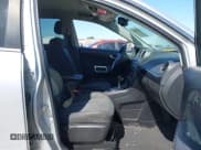 ✅ 2013 Chevrolet Captiva Sport LT • VIN: 3GNAL3EK5DS637043 • Lot: 42089008. Wystawiony na IAAI z przebiegiem 170 556 mil. Bezpłatny archiwum sprzedaży aukcyjnych z USA i szczegółowy raport historii pojazdu na DreamBid. Zdjęcie 5.