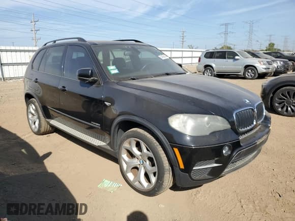 ✅ 2011 BMW X5 35i • VIN: 5UXZV4C53BL409987 • Lot: 84906645. Wystawiony na Copart z przebiegiem 106 838 mil. Bezpłatny archiwum sprzedaży aukcyjnych z USA i szczegółowy raport historii pojazdu na DreamBid. Zdjęcie 4.