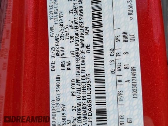 ✅ 2025 Lincoln Corsair Premiere • VIN: 5LMCJ1DA6SUL09575 • Лот: 90884575. Опубликован ранее на Copart с пробегом 470 миль. Бесплатный доступ к архиву аукционных продаж из США и подробный отчёт об истории автомобиля на DreamBid. Изображение 13.