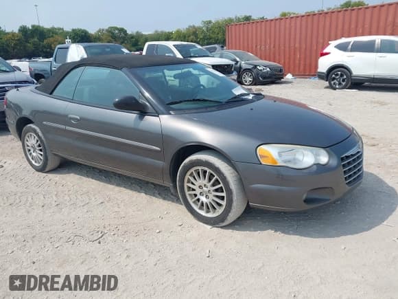 ✅ 2005 Chrysler Sebring Touring • VIN: 1C3EL55R95N631281 • Lot: 43136522. Wystawiony na IAAI z przebiegiem 173 631 mil. Bezpłatny archiwum sprzedaży aukcyjnych z USA i szczegółowy raport historii pojazdu na DreamBid. Zdjęcie 1.