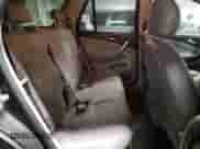 2006 Saturn VUE z VIN 5GZCZ33D56S882586, wystawiony jako Copart lot #78919394 z przebiegiem 136 751 mil mil oraz Szkoda całkowita • Salvage title. Historia ofert i sprzedaży dostępna na DreamBid. Obrazek 10.