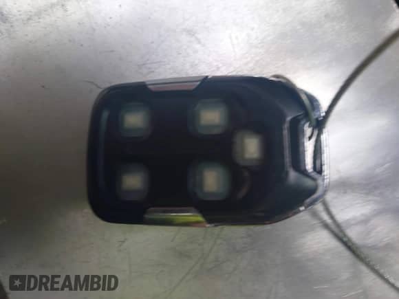 2019 Chevrolet Silverado 1500 High Country с VIN 1GCUYHED3KZ294836, выставлен на аукционе IAAI как лот 42045875 с пробегом 77 697 миль миль и . История ставок и продаж доступна на DreamBid. Изображение 11.