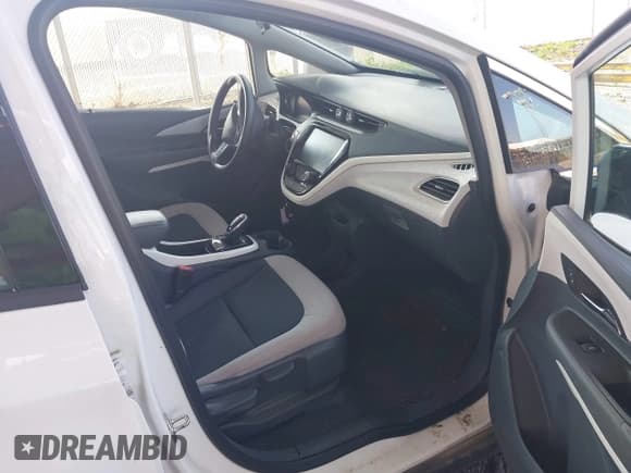✅ 2020 Chevrolet Bolt EV LT • VIN: 1G1FW6S00L4108858 • Lot: 43146320. Listed on IAAI with 14,973 mi. Free auction sales archive from the USA and detailed vehicle history report at DreamBid. Image 5.