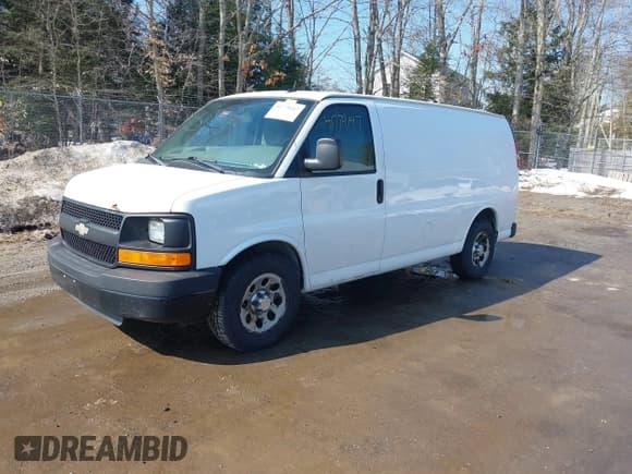 ✅ 2011 Chevrolet Express Cargo • VIN: 1GCSGAFXXB1171446 • Lot: 41779147. Listed on IAAI with 182,578 mi. Free auction sales archive from the USA and detailed vehicle history report at DreamBid. Image 17.
