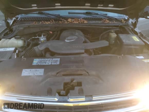 2002 Chevrolet Suburban LT с VIN 1GNFK16Z82J250865, выставлен на аукционе Copart как лот 83793514 с пробегом 267 167 миль миль и Чистый • Clean title. История ставок и продаж доступна на DreamBid. Изображение 12.