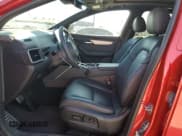 ✅ 2023 VinFast VF 8 Plus • VIN: RLLV1AFA6PH000482 • Lot: 67480545. Wystawiony na Copart z przebiegiem 7 086 mil. Bezpłatny archiwum sprzedaży aukcyjnych z USA i szczegółowy raport historii pojazdu na DreamBid. Zdjęcie 7.