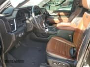 ✅ 2022 GMC Sierra 1500 Denali Ultimate • VIN: 1GTUUHET3NZ627074 • Лот: 73343694. Опубликован ранее на Copart с пробегом 57 307 миль. Бесплатный доступ к архиву аукционных продаж из США и подробный отчёт об истории автомобиля на DreamBid. Изображение 7.