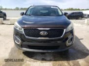 ✅ 2017 Kia Sorento LX • VIN: 5XYPGDA52HG291358 • Лот: 70687625. Опубликован ранее на Copart с пробегом 99 036 миль. Бесплатный доступ к архиву аукционных продаж из США и подробный отчёт об истории автомобиля на DreamBid. Изображение 5.