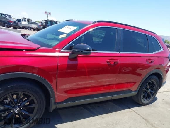 ✅ 2023 Honda CR-V Sport • VIN: 7FARS5H59PE004224 • Lot: 42876544. Listed on IAAI with 47,149 mi. Free auction sales archive from the USA and detailed vehicle history report at DreamBid. Image 14.