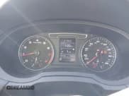 ✅ 2018 Audi Q3 Premium • VIN: WA1ECCFS7JR002472 • Lot: 43434394. Wystawiony na IAAI z przebiegiem 59 726 mil. Bezpłatny archiwum sprzedaży aukcyjnych z USA i szczegółowy raport historii pojazdu na DreamBid. Zdjęcie 7.