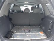 ✅ 2005 Ford Escape Hybrid • VIN: 1FMCU95H55KE10725 • Лот: 41331983. Опубликован ранее на IAAI с пробегом Не указан. Бесплатный доступ к архиву аукционных продаж из США и подробный отчёт об истории автомобиля на DreamBid. Изображение 16.