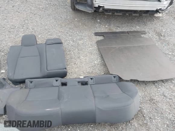 ✅ 2024 Toyota Corolla LE • VIN: 5YFB4MDE3RP188977 • Lot: 43659881. Listed on IAAI with 15,551 mi. Free auction sales archive from the USA and detailed vehicle history report at DreamBid. Image 20.