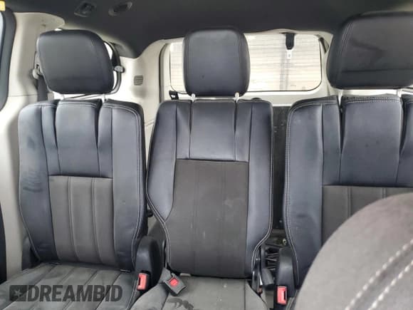 ✅ 2020 Dodge Grand Caravan SXT • VIN: 2C4RDGCG1LR201199 • Лот: 93584165. Опубликован ранее на Copart с пробегом Не указан. Бесплатный доступ к архиву аукционных продаж из США и подробный отчёт об истории автомобиля на DreamBid. Изображение 10.