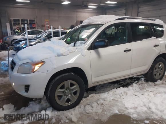 ✅ 2010 Toyota RAV4 • VIN: 2T3BF4DV2AW081603 • Лот: 43861569. Опубликован ранее на IAAI с пробегом 202 097 миль. Бесплатный доступ к архиву аукционных продаж из США и подробный отчёт об истории автомобиля на DreamBid. Изображение 2.