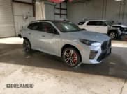✅ 2025 BMW X2 xDrive28i • VIN: WBX63GM08S5381674 • Lot: 87376425. Wystawiony na Copart z przebiegiem 51 mil. Bezpłatny archiwum sprzedaży aukcyjnych z USA i szczegółowy raport historii pojazdu na DreamBid. Zdjęcie 4.
