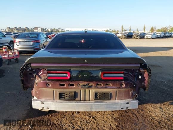 ✅ 2020 Dodge Challenger SXT • VIN: 2C3CDZAG0LH202004 • Лот: 43646147. Опубликован ранее на IAAI с пробегом 56 996 миль. Бесплатный доступ к архиву аукционных продаж из США и подробный отчёт об истории автомобиля на DreamBid. Изображение 17.