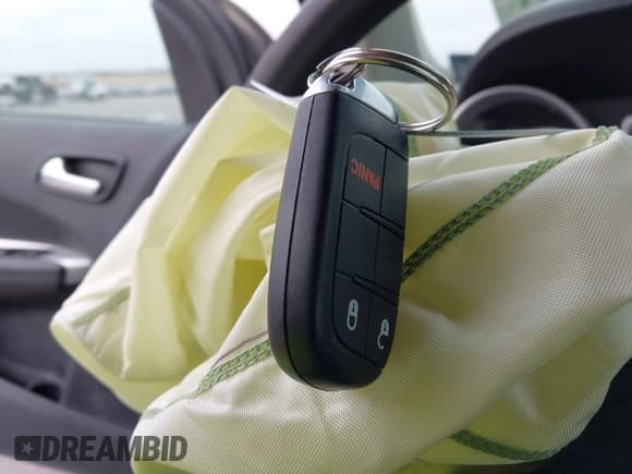 ✅ 2019 Dodge Journey SE • VIN: 3C4PDCBB0KT681348 • Lot: 43737863. Wystawiony na IAAI z przebiegiem 58 294 mil. Bezpłatny archiwum sprzedaży aukcyjnych z USA i szczegółowy raport historii pojazdu na DreamBid. Zdjęcie 11.