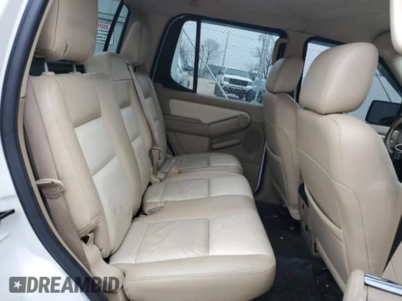 ✅ 2008 Ford Explorer Sport Trac Limited • VIN: 1FMEU53E78UA31177 • Lot: 53937545. Wystawiony na Copart z przebiegiem 244 903 mil. Bezpłatny archiwum sprzedaży aukcyjnych z USA i szczegółowy raport historii pojazdu na DreamBid. Zdjęcie 10.