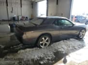 ✅ 2013 Dodge Challenger Rallye Redline • VIN: 2C3CDYAG4DH645526 • Lot: 87812185. Wystawiony na Copart z przebiegiem Nie podano. Bezpłatny archiwum sprzedaży aukcyjnych z USA i szczegółowy raport historii pojazdu na DreamBid. Zdjęcie 3.