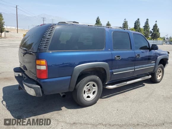 ✅ 2000 Chevrolet Suburban LS • VIN: 3GNFK16T8YG226765 • Лот: 60441455. Опубликован ранее на Copart с пробегом 211 754 миль. Бесплатный доступ к архиву аукционных продаж из США и подробный отчёт об истории автомобиля на DreamBid. Изображение 3.