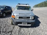 ✅ 2007 Toyota FJ Cruiser • VIN: JTEBU11F670037985 • Lot: 71519065. Wystawiony na Copart z przebiegiem Nie podano. Bezpłatny archiwum sprzedaży aukcyjnych z USA i szczegółowy raport historii pojazdu na DreamBid. Zdjęcie 5.