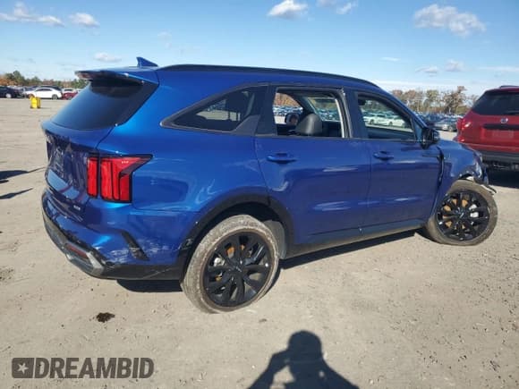 ✅ 2023 Kia Sorento SX • VIN: 5XYRKDLF5PG240528 • Лот: 90798685. Опубликован ранее на Copart с пробегом 24 223 миль. Бесплатный доступ к архиву аукционных продаж из США и подробный отчёт об истории автомобиля на DreamBid. Изображение 3.