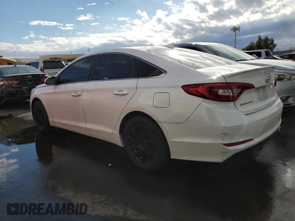 ✅ 2017 Hyundai Sonata SE • VIN: 5NPE24AF6HH547282 • Lot: 86160815. Wystawiony na Copart z przebiegiem 154 900 mil. Bezpłatny archiwum sprzedaży aukcyjnych z USA i szczegółowy raport historii pojazdu na DreamBid. Zdjęcie 2.