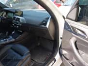 ✅ 2018 BMW X3 M40i • VIN: 5UXTS3C57J0Z02242 • Lot: 42214953. Wystawiony na IAAI z przebiegiem 81 598 mil. Bezpłatny archiwum sprzedaży aukcyjnych z USA i szczegółowy raport historii pojazdu na DreamBid. Zdjęcie 5.