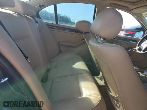 ✅ 2005 BMW 3 Series 325i • VIN: WBAEV33475KX10898 • Lot: 86320535. Listed on Copart with Not provided. Free auction sales archive from the USA and detailed vehicle history report at DreamBid. Image 10.