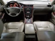 ✅ 2002 Acura RL • VIN: JH4KA96512C005981 • Lot: 90814545. Wystawiony na Copart z przebiegiem 222 648 mil. Bezpłatny archiwum sprzedaży aukcyjnych z USA i szczegółowy raport historii pojazdu na DreamBid. Zdjęcie 8.