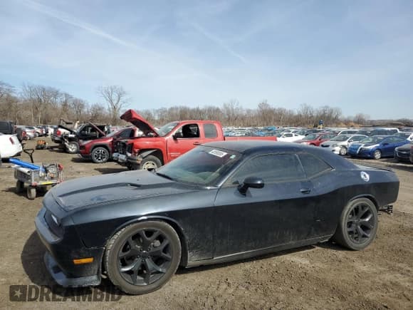 ✅ 2011 Dodge Challenger • VIN: 2B3CJ4DGXBH576512 • Lot: 48590095. Wystawiony na Copart z przebiegiem 122 849 mil. Bezpłatny archiwum sprzedaży aukcyjnych z USA i szczegółowy raport historii pojazdu na DreamBid. Zdjęcie 1.