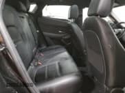 ✅ 2021 Jaguar E-Pace SE • VIN: SADFP2FX1M1024561 • Lot: 49766394. Wystawiony na Copart z przebiegiem 82 394 mil. Bezpłatny archiwum sprzedaży aukcyjnych z USA i szczegółowy raport historii pojazdu na DreamBid. Zdjęcie 12.