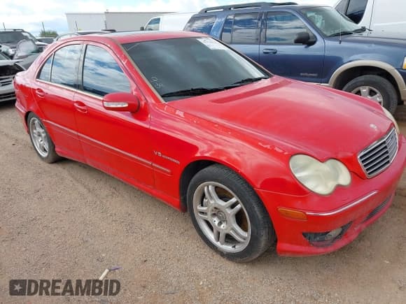 ✅ 2002 Mercedes-Benz C AMG • VIN: WDBRF65J32F194077 • Lot: 43174628. Wystawiony na IAAI z przebiegiem Nie podano. Bezpłatny archiwum sprzedaży aukcyjnych z USA i szczegółowy raport historii pojazdu na DreamBid. Zdjęcie 1.