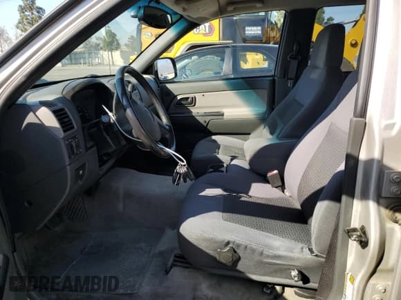 ✅ 2005 GMC Canyon 1SE SLE Z71 • VIN: 1GTDS136558269573 • Lot: 46921325. Wystawiony na Copart z przebiegiem 235 480 mil. Bezpłatny archiwum sprzedaży aukcyjnych z USA i szczegółowy raport historii pojazdu na DreamBid. Zdjęcie 7.