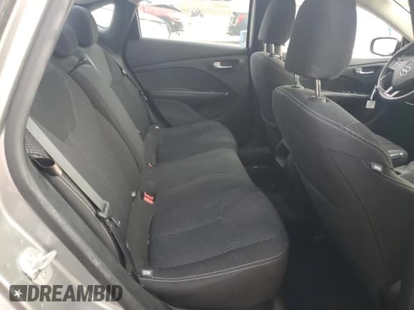 ✅ 2016 Dodge Dart SXT • VIN: 1C3CDFBB5GD505820 • Лот: 86456505. Опубликован ранее на Copart с пробегом 110 906 миль. Бесплатный доступ к архиву аукционных продаж из США и подробный отчёт об истории автомобиля на DreamBid. Изображение 10.